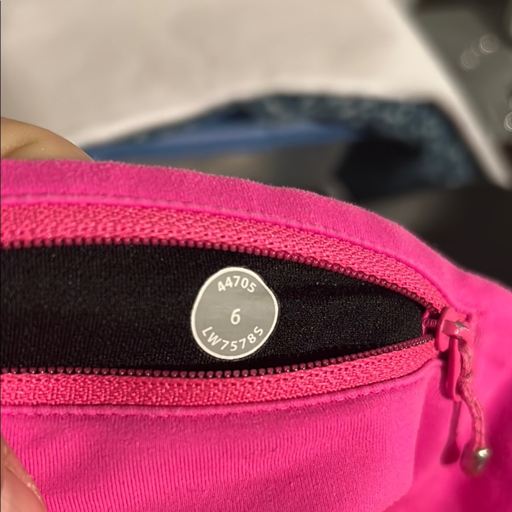 Lululemon Women's Pink Athletic Shorts - Picture 8 of 9